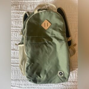 Walker Family Goods Valley Pack in Sage EUC